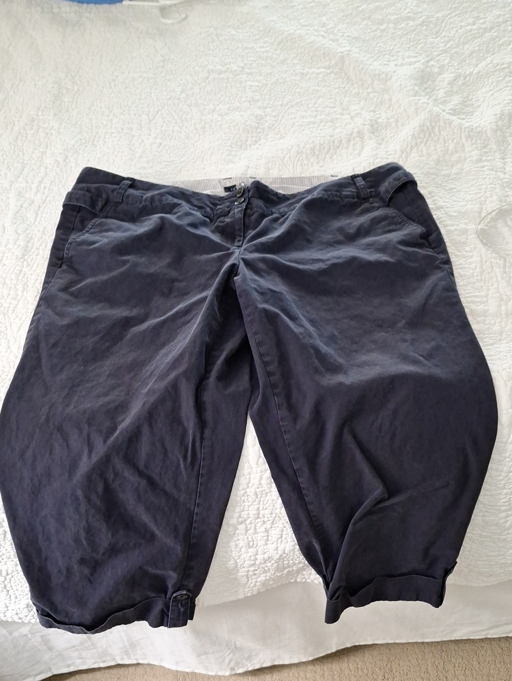 Lands End 18 Navy Blue Capri Pants